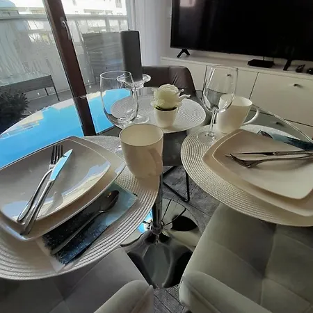 Beige Mood Apartment *